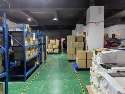 (出租) 深圳福田龙华大浪商业中心附近1680平精装红本厂房低价出租图1