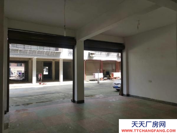 岳阳市湘阴区 车可入库，精装修，有水电有厕所厨房停车方便