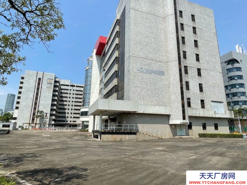 (出租) 深圳盐田独门独院4万平方厂房仓库出租，空地大，带货台,可分租