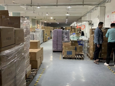 (出租) 深圳盐田保税区地铁旁新出独院红本厂房出租，大小可分空地超大形象佳图3