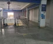 (出租) 地理位置优越，两部货梯，室内通风，消防设施好用，专人看守
