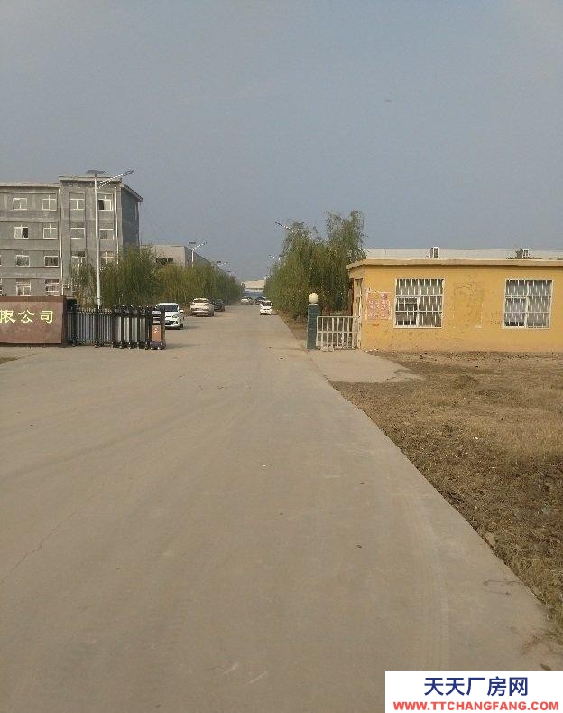 菏泽位于鄄城县开发区城濮街和临泽路交叉路口东