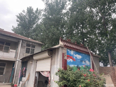 菏泽鄄城交通便利，大面积独院图1