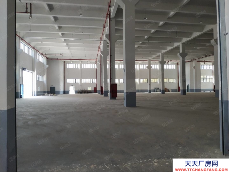 嘉兴平湖(出售) 平湖开发区40亩出售，独门独院厂房28000平方，产证齐全
