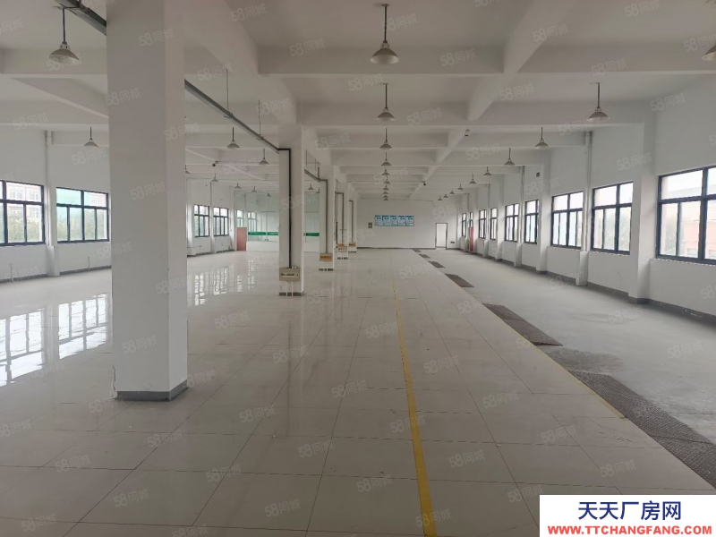 嘉兴平湖(出售) 平湖周边20亩出售，厂房面积17000平方，厂房形象好，