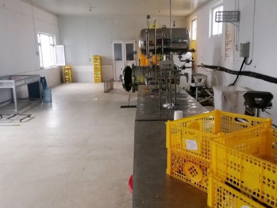 (出租)锦州古塔区 熟食加工厂，车间面积500平米，手续齐全。图1