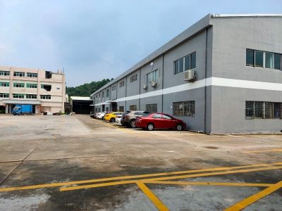 (出租) 深圳石岩塘头原房东2000平9米高钢构厂房仓库出租分租园区空地大图2