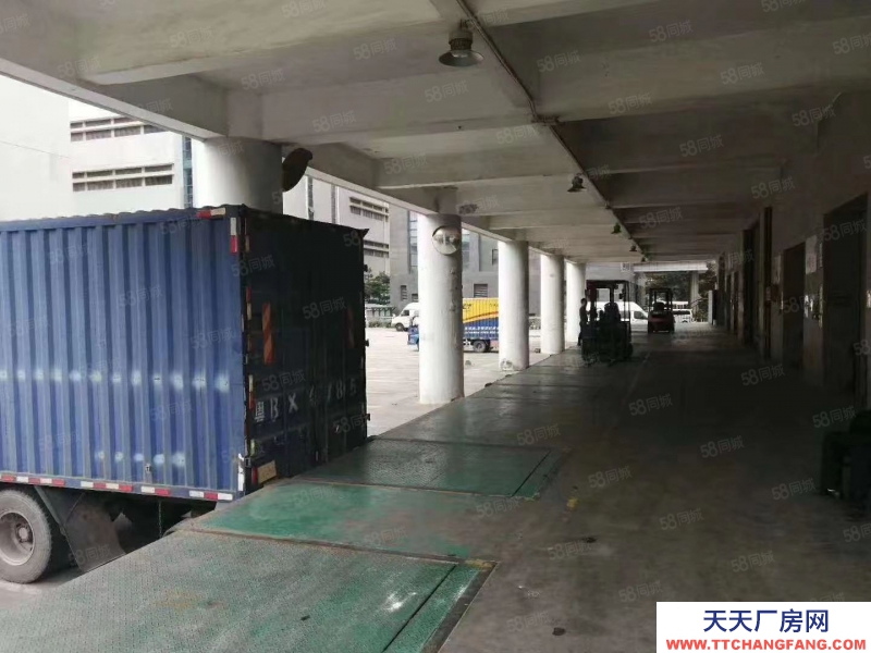 (出租) 深圳福永广深高速出入口机场附近一楼物流仓库2800平方厂房出租