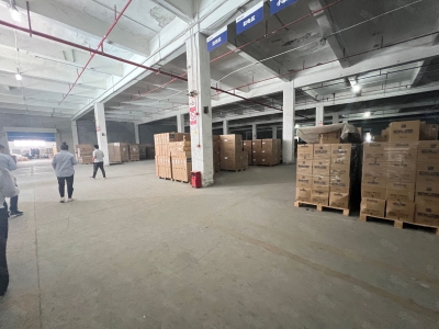 (出租) 深圳横岗新出国企高标仓双边卸货台2000平3000平仓库低价出租图1