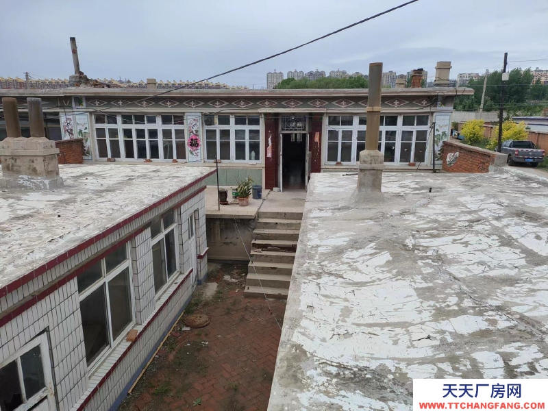 (出售)锦州凌海市新庄子镇曹家村焦家屯房屋和厂房大院
