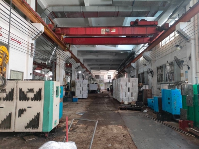 (出租) 珠海南屏整栋12000方标准厂房，高7.8米带行车，按需分租图2