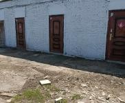 (出租) 办公室200平方米电地热，场地5500平方米