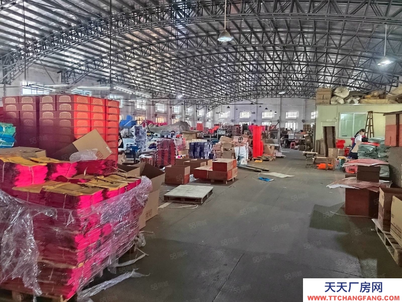 (出租) 珠津工业区钢结构3000平另带两栋泥土构每层1100平可分租