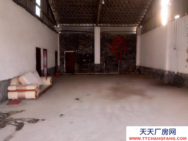 岳阳市汨罗区  沿江大道加油站附近 仓库 260平米