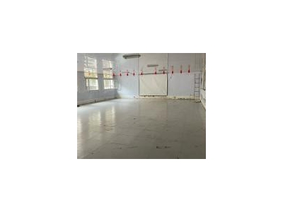 (出售) 红旗剧场后院，240平米，手续全，诚心出售，价格可小议图2