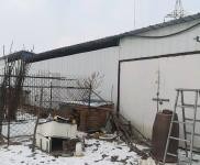 (出租) 西安面积五千平方米左右，水井、动力电、车库、仓房、门卫齐全