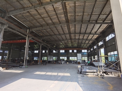 湖州吴兴(出租) 出租吴兴区八里店单层厂房2000平方带航车层高15米进出方便图1