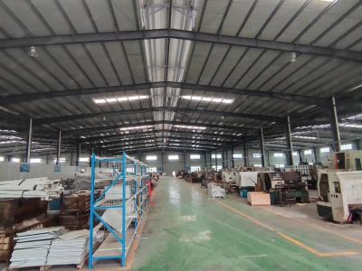 (出租) 江门恩平市大型钢架结构厂房招租，适合机械五金物流仓储等行业图1