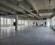 (出租) 低价出租辉南爱民广场附近厂房办公室可分割合租政策好