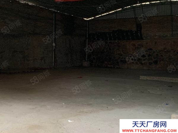 郴州市北湖区 湘南大市场 金煌物流园园泉路玛瑙新苑附近300平米仓库出租