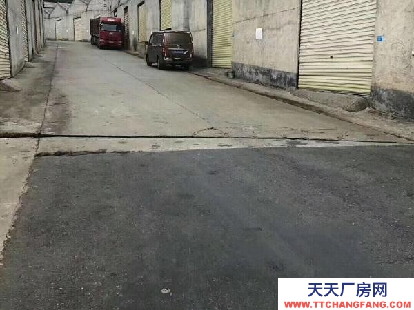 郴州市北湖区 大型仓库有部分仓库出租
