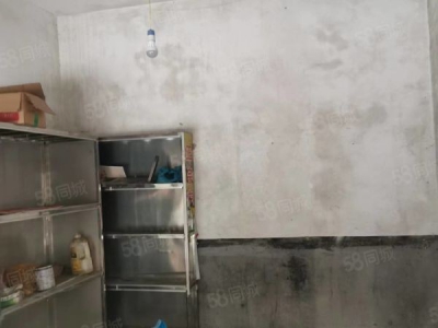 郴州市苏仙区 非中介，粮食局，文化路秀水巷60号2栋103车库出租图1