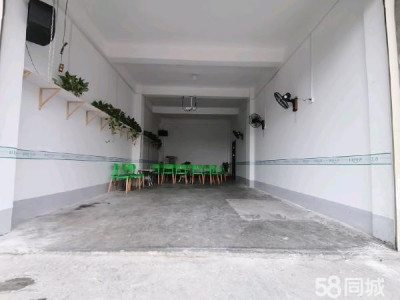 郴州市苏仙区 门面两孔半，可整租，也可分开租，中间有格板图2