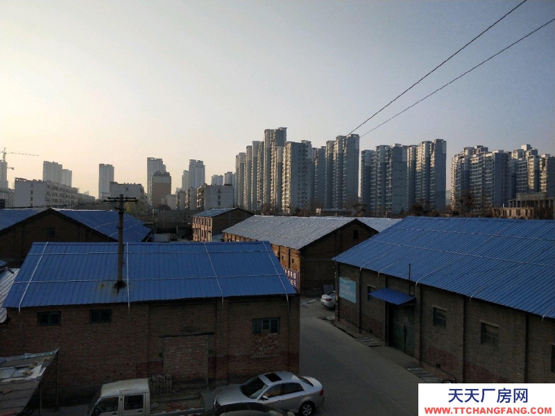 邢台 桥东区 (出租) 市中心位置，交通便利，可进13米大车，24小时红外线监控。