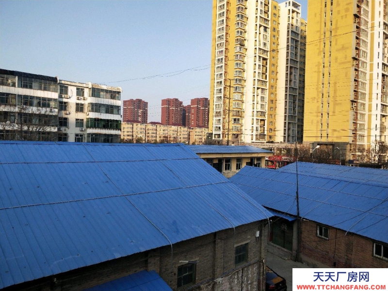 邢台 桥东区 (出租) 市中心位置，交通便利，可进13米大车，24小时红外线监控。