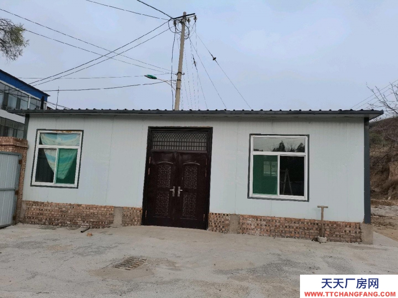 (出租) 出路方便，快速路边，有100平方的房子，
