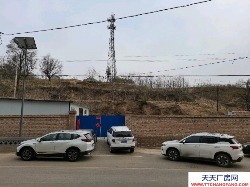 (出租) 出路方便，快速路边，有100平方的房子，