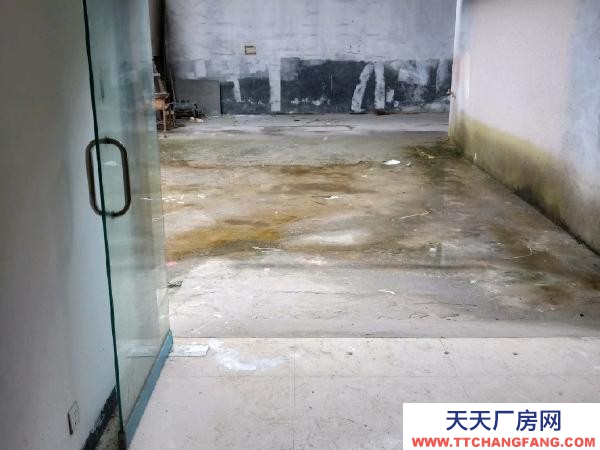 郴州市桂阳区 火田加油站旁郴桂大道旁边 仓库 120平米