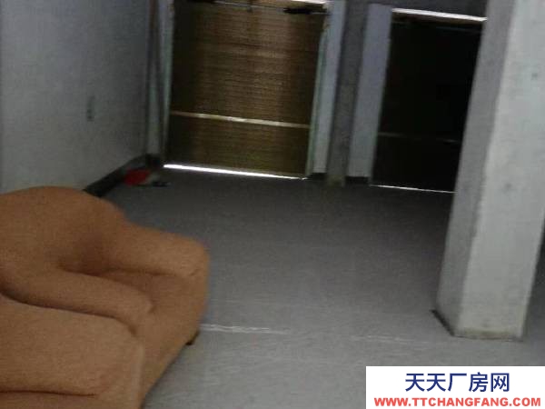 郴州市资兴区 一楼门面，适合当仓库