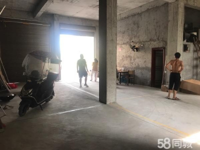 郴州市临武区  仓库停车方便，前面一大操平，临马路图1