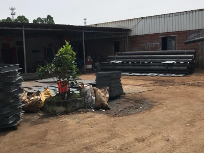 (出租) 207国道工业园对面，独立围墙内建设用地共3.2亩。图1