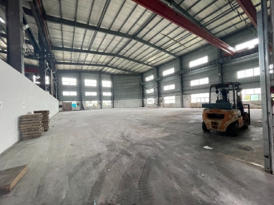 (出租) 惠城区小金口1800平钢构出租，层高7.5米，中间无柱子图1