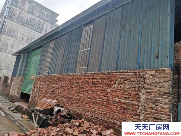 郴州市嘉禾县 仓库干净整洁，马路边上，使用方便