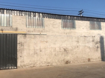 邢台 隆尧 (出租) 进出大车方便，水电齐全，可以做仓库也可以加工东西图1