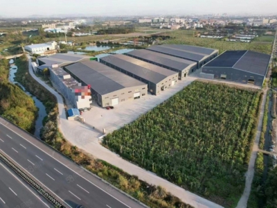 (出租) 惠州博罗园洲工业区钢构厂房出租4.8万方，可分租，证件齐全可做小污染图2