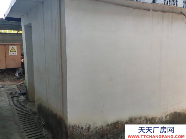 永州市冷水滩区仓库出租 在永州大道主路，办公房屋4间,简易厂房一栋,。水电齐全。