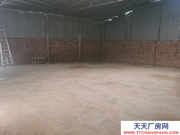 永州市祁阳区厂房出租 四周红砖砌围墙，高5米，电动卷扎门，