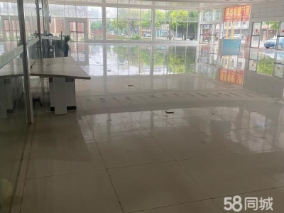 永州市祁阳区物资仓库 地理位置优越，交通便利，车辆停放方便。图2