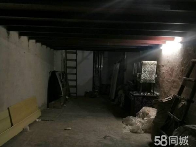 永州市宁远物资仓库 兴龙街地下车库，农业银行总行附近。停车，仓库两用。图1