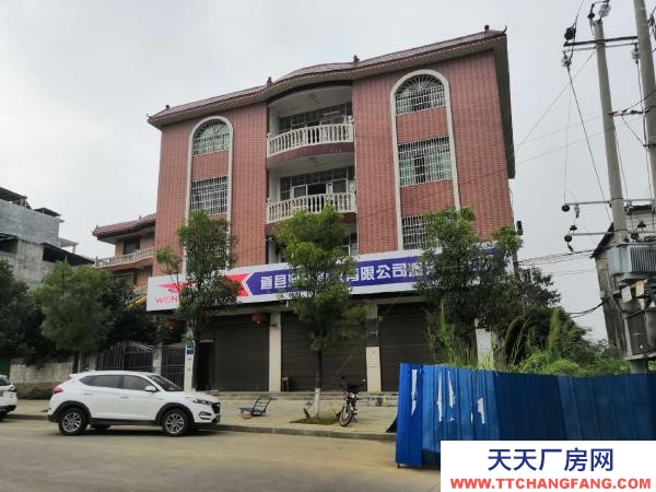 永州市道县方便面厂房 临街三门面，四层屋。交通方便