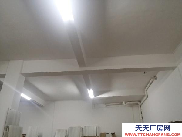 永州市道县物资仓库 可以做仓库，工厂，交通方便，好停车。，