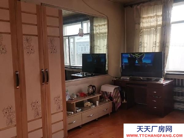 道外出售出租仓库厂房土地道外区民主乡住房一套