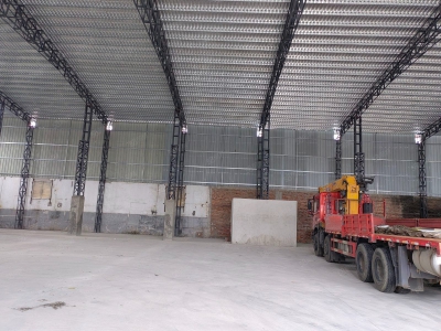 (出租) 梅州梅江江南一万平大面积厂房出租！拖头可进适合五金机电加工图2