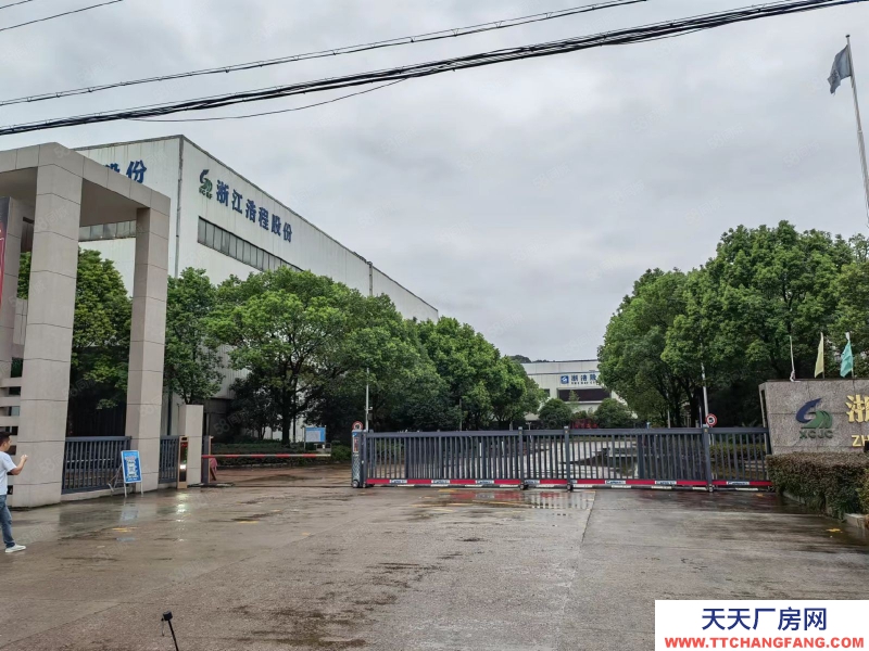 绍兴市上虞区(出租) 上虞新出单一层钢构8000平独门独院空地超大现成行车可分租适合大型加工，钢结构物流各类行业