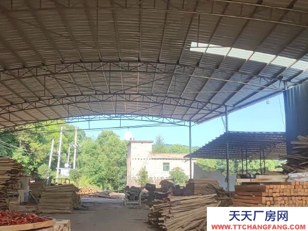 永州市蓝山机加工厂房  本人厂房出租，之前做木材加工