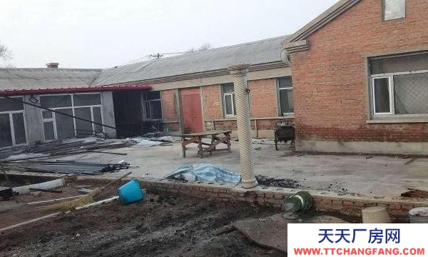 平房低价出售哈五路周家镇工业厂房